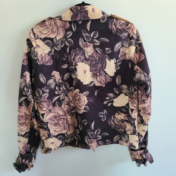 Brand New Small Solitaire Jacket - Picture 6 of 6